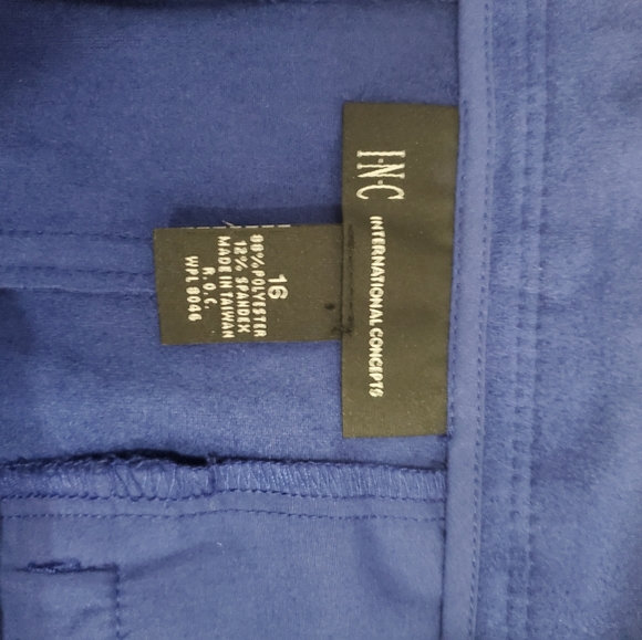 16w Suede skirt buttons - Picture 4 of 4